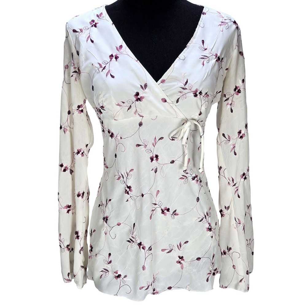 Women's Y2K Taylor Moss Small Floral Embroidered Babydoll Tie Back Top Coquette
